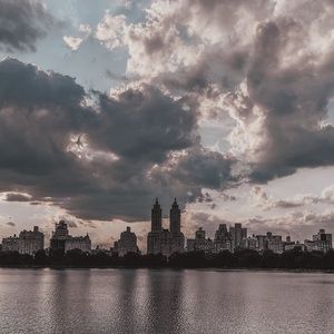 Meet your Posher, Clarissa